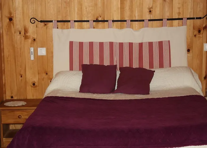 La Bigue Chambres Et Table D'hotes * Burzet
